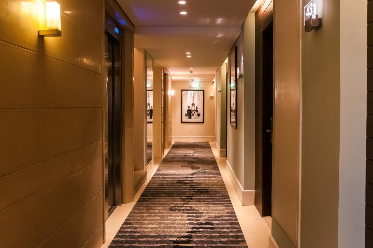 The Parisian Hotel Бейрут Екстер'єр фото